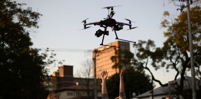 Sudáfrica abre las puertas a los drones para uso particular y amplia el marco comercial