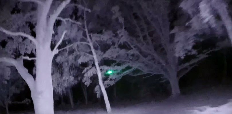 Carrera de drones nocturna con módulos infrarrojos