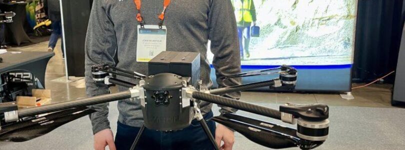 Sistema de estabilización Gremsy para el dron WISPR SkyScout